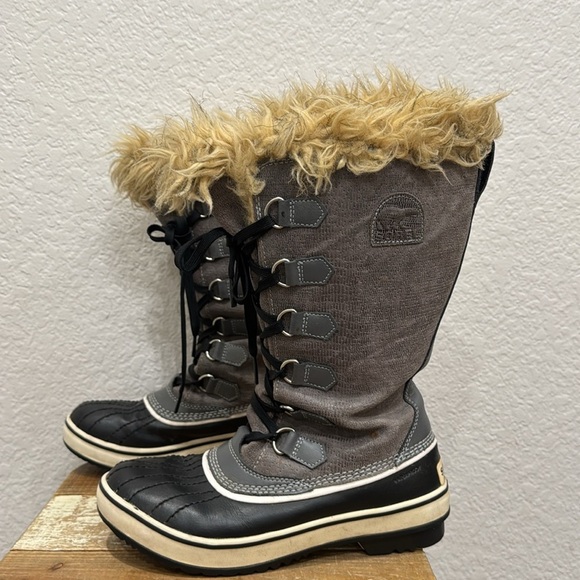 Sorel Joan Of Arctic Boots Size 6.5 - Picture 4 of 7
